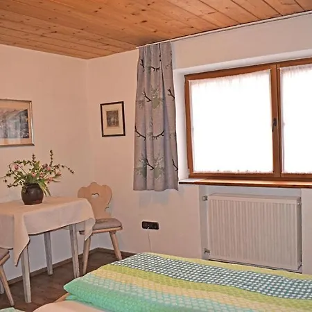 Pensión Haus Wimbachtal 3*