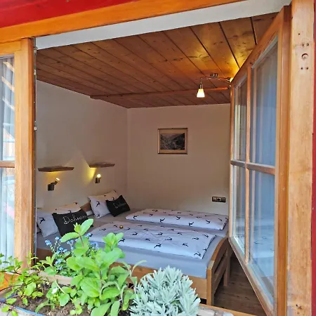 Pensión Haus Wimbachtal 3*