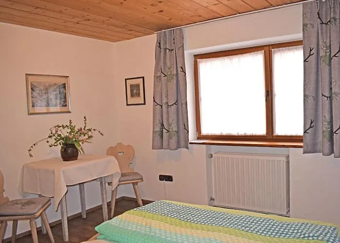 Pensjonat Haus Wimbachtal 3*